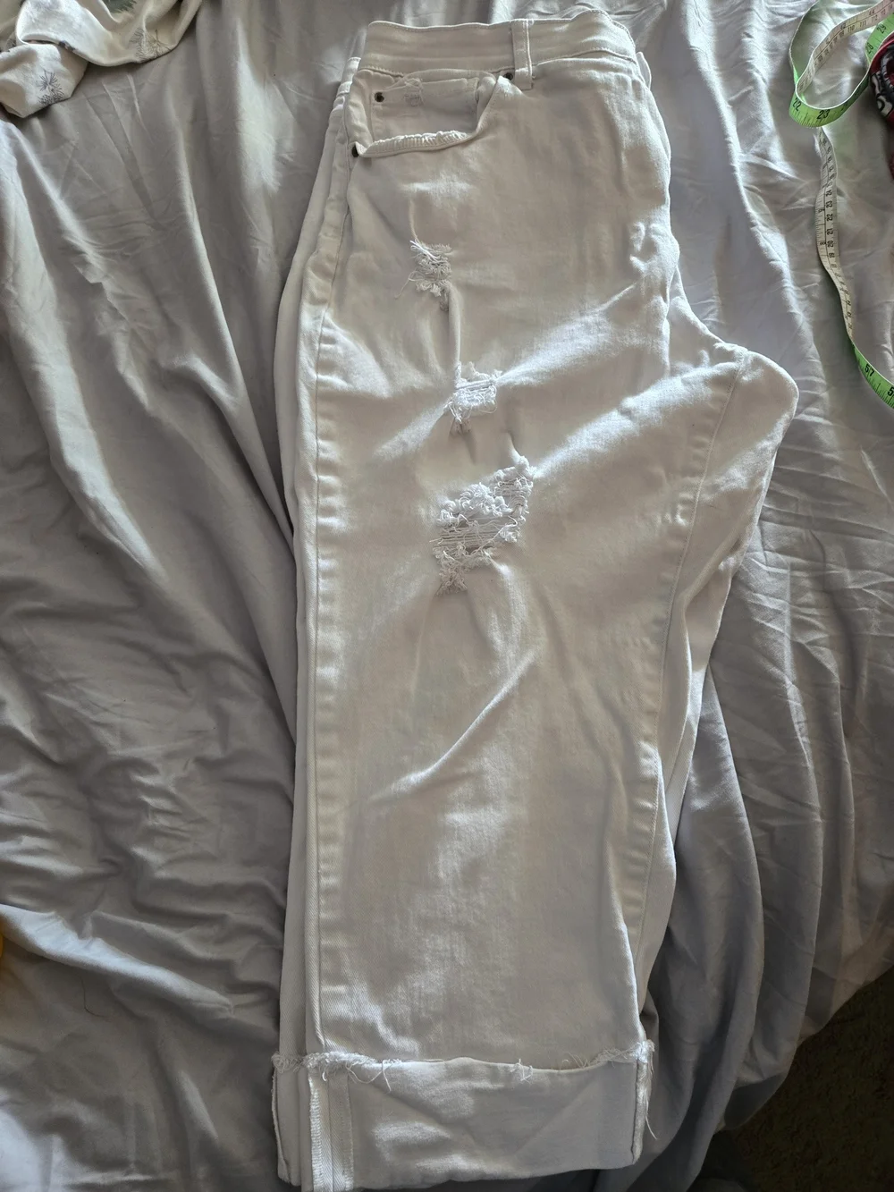 Terra & Sky White Capri Pants 20w - Picture 3 of 5